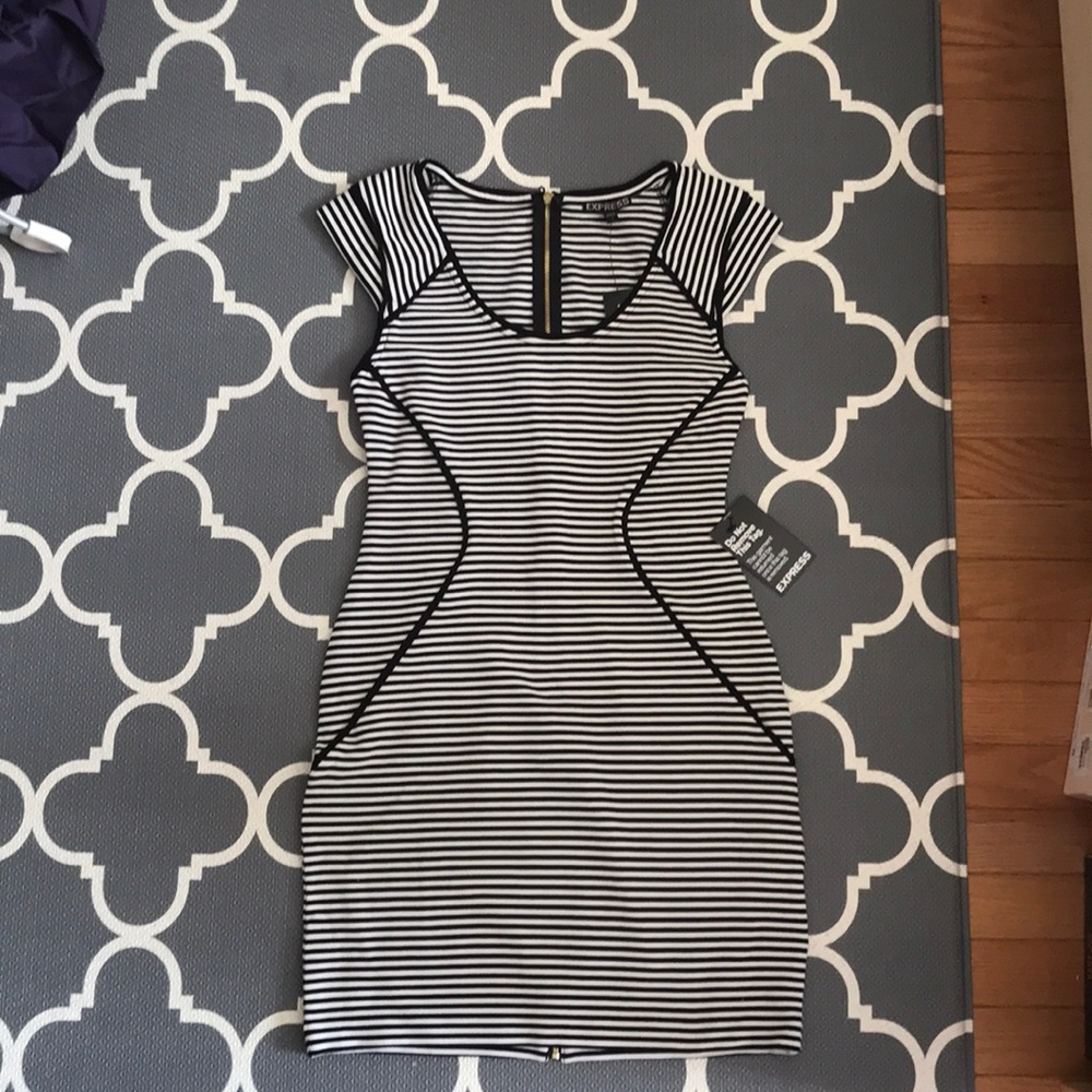 NEW Express mini dress SZ 4